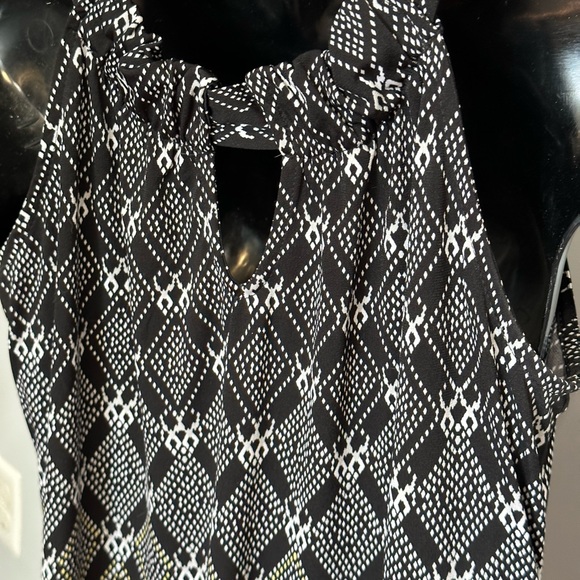 White House Black Market Mini Dress - Picture 5 of 11